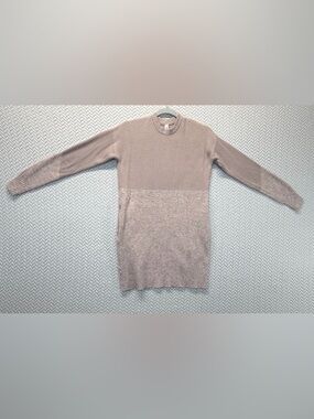 Lululemon Restful Intention
Sweater size XS Pink Bliss